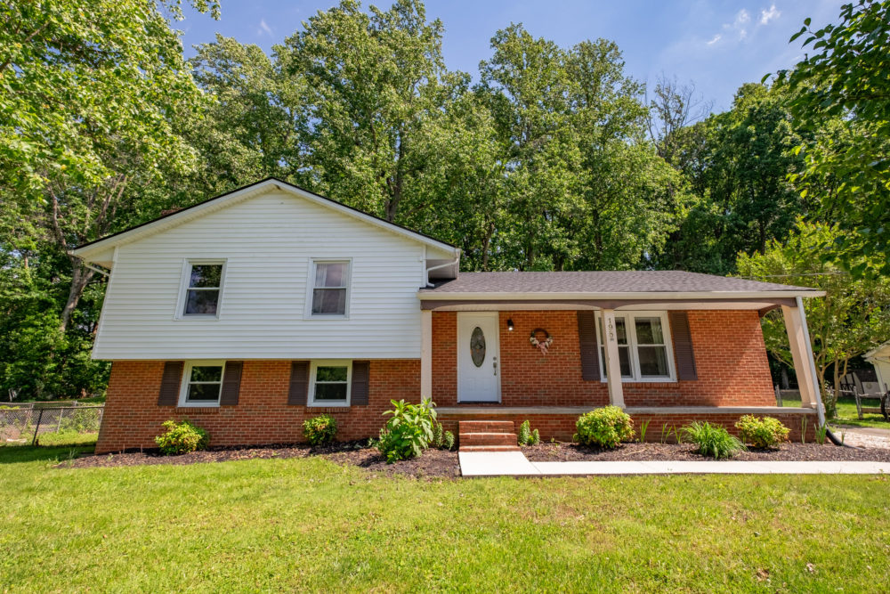 198-Collington-Dr-LB-Real-Estate-01